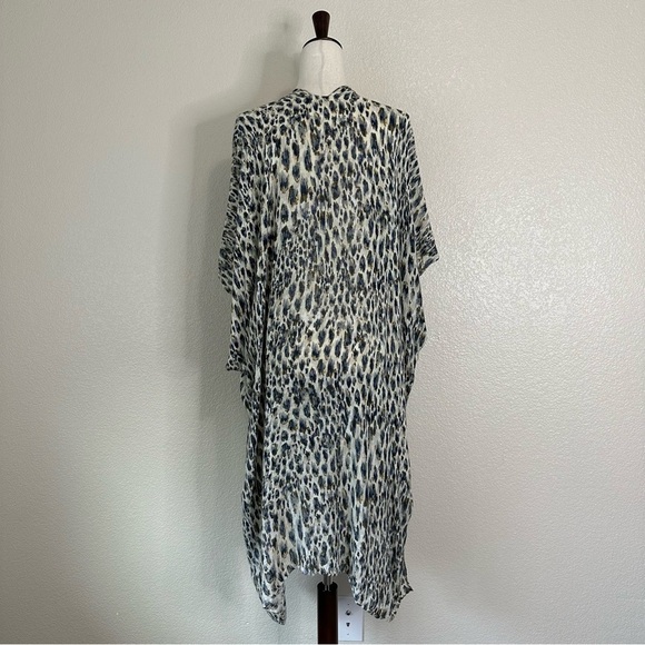 Lovestitch Leopard Open Front Kimono Coverup, One Size - Picture 7 of 12
